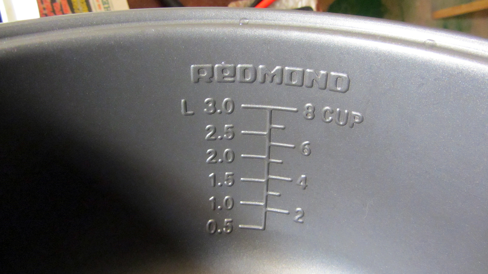 Чаша Redmond RB-A400